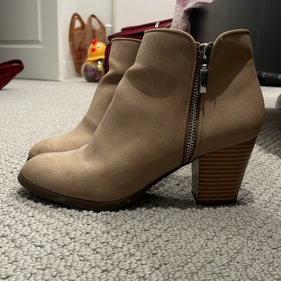 cute tan booties - Picture 2 of 4